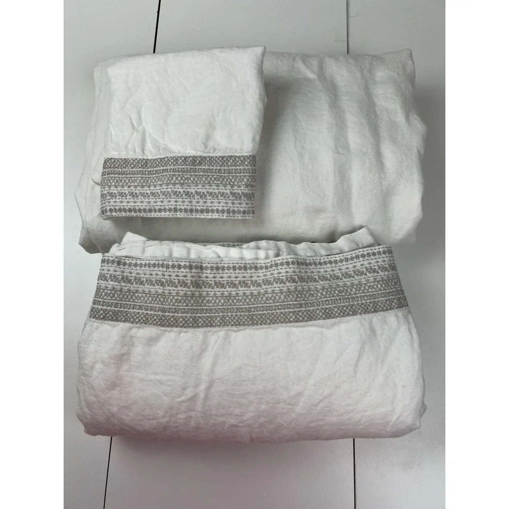 Restoration Hardware MILOU EMBROIDERED  LINEN Queen Sheet Set w/ 1 Standard Sham